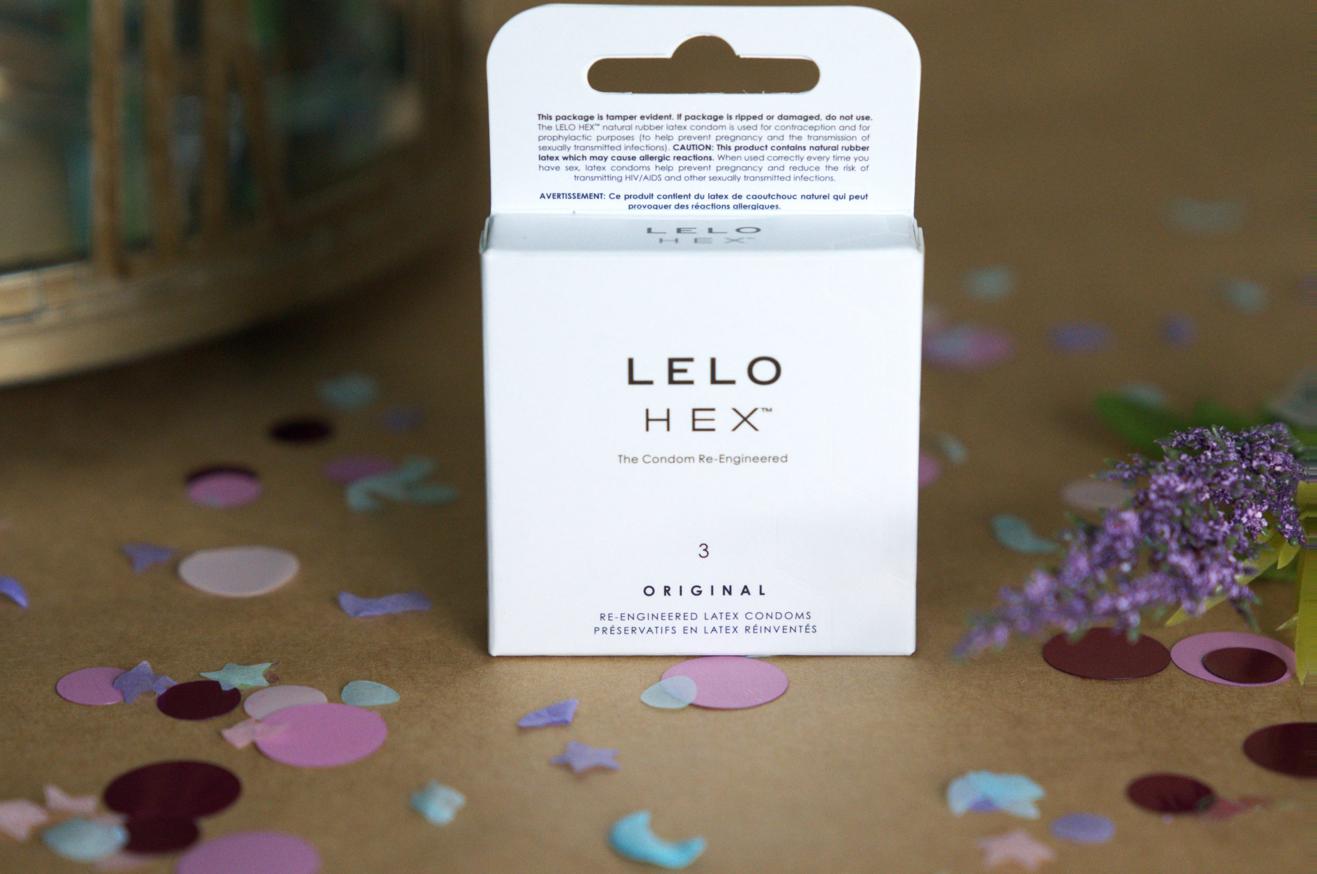 Lunar Box LELO Hex Condoms